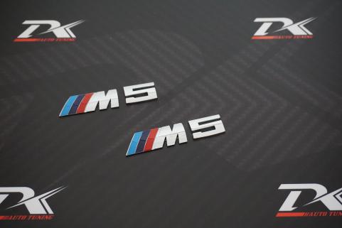 Bmw M5 Çamurluk Yanı 3M 3D Krom Metal Logo
