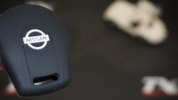 NİSSAN Qashqai Micra Note Nissan Logolu 4 TUŞ 1.Kalite Silikon Anahtar Kılıfı