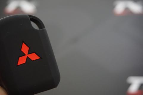 MİTSUBİSHİ ASX Outlander Lancer EX Galant Mitsubishi Logolu 1.Kalite Silikon Anahtar Kılıfı