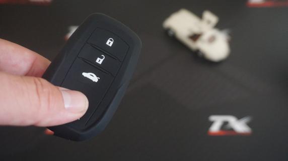 TOYOTA Hilux Fortuner Land Cruiser Camry 1.Kalite Silikon Anahtar Kılıfı