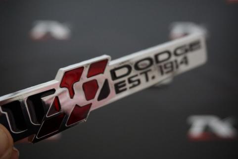 DODGE EST.1914 100.Yıl Bagaj Logo