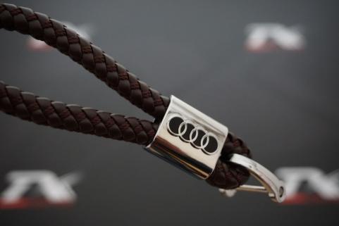 Audi Logo Stil Hasır Desen Anahtarlık