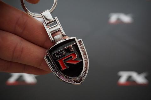 Nissan GTR Logo Krom Metal Çift Yön Anahtarlık New Style