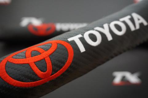 Toyota Logo Karbon Desen Koltuk Arası Fitili 2 Li Set New Style