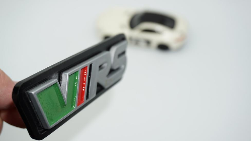 DK Tuning Skoda VRS Ön Panjur Gri Yeşil Kırmızı Logo Arma