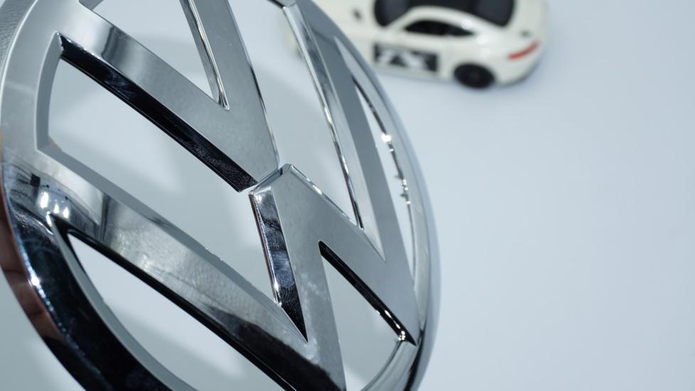 DK Tuning VW GOLF 7 Ön Panjur Krom Arması Volkswagen İle Uyumlu