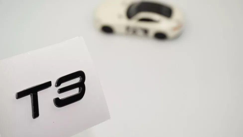 DK Tuning T3 Küçük Boy Siyah Bagaj Yazı Logo Volvo ile Uyumlu