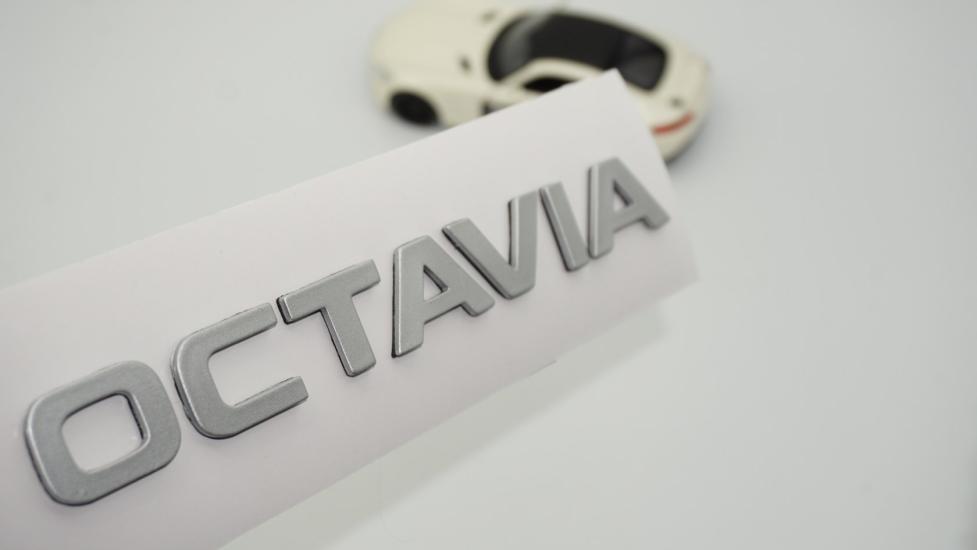 DK Tuning Octavia Yeni Nesil Bagaj Gri Yazı Logo Skoda İle Uyumlu