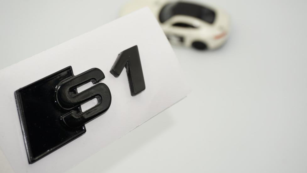 DK Tuning S1 Siyah 3M Bagaj Logo Audi İle Uyumlu