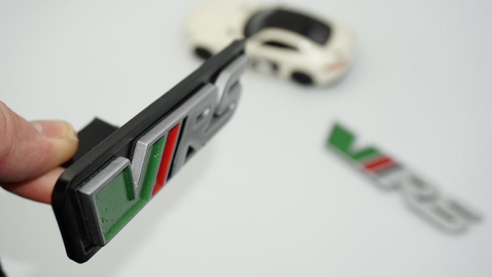 DK Tuning Skoda VRS Ön Panjur Bagaj Gri Yeşil Kırmızı Logo Arma Seti