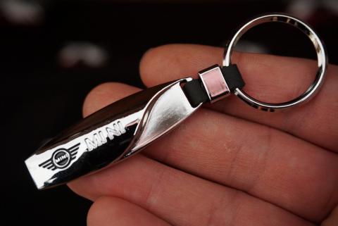 Mini Cooper Wings Logo Su Damlası Model Stil Deri Metal Anahtarlık