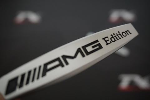 Mercedes Benz AMG edition Logo Yan Çamurluk 3M 3D Krom Metal