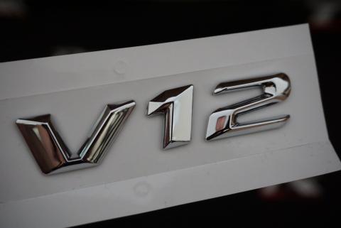 V12 Bagaj Yazı Logo Orjinal Ürün