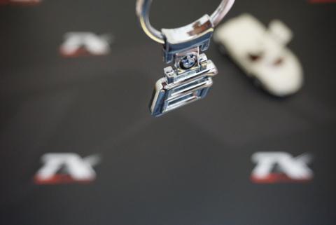 Bmw Logo 6 Serisi Özel Krom Metal Çift Yön Anahtarlık