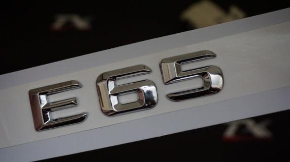 E65 Bagaj Krom Metal 3M 3D Yazı Logo