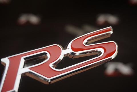 Ford RS Krom Metal 3D Vidalı Ön Panjur Logo Amblem