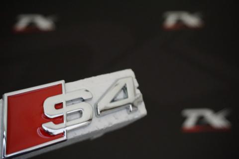 Audi S4 Bagaj Krom Metal 3M 3D Yazı Logo Orjinal ürün