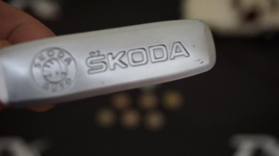 Skoda Logo Krom Metal Paspas Vidalı Logo 4 Lü Set