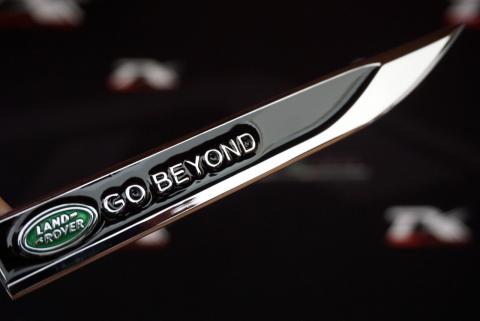 Land Rover Go Beyond Logo Çamurluk Yanı Krom Metal Bıçak Logo