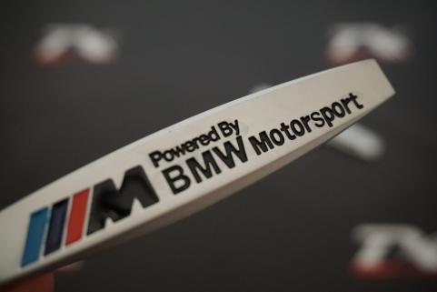 Bmw M Motorsport Çamurluk Yanı Krom Metal 3M Logo 2Li Set