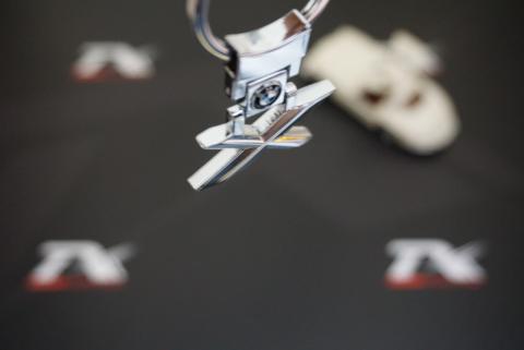 Bmw Logo X Serisi Özel Krom Metal Çift Yön Anahtarlık