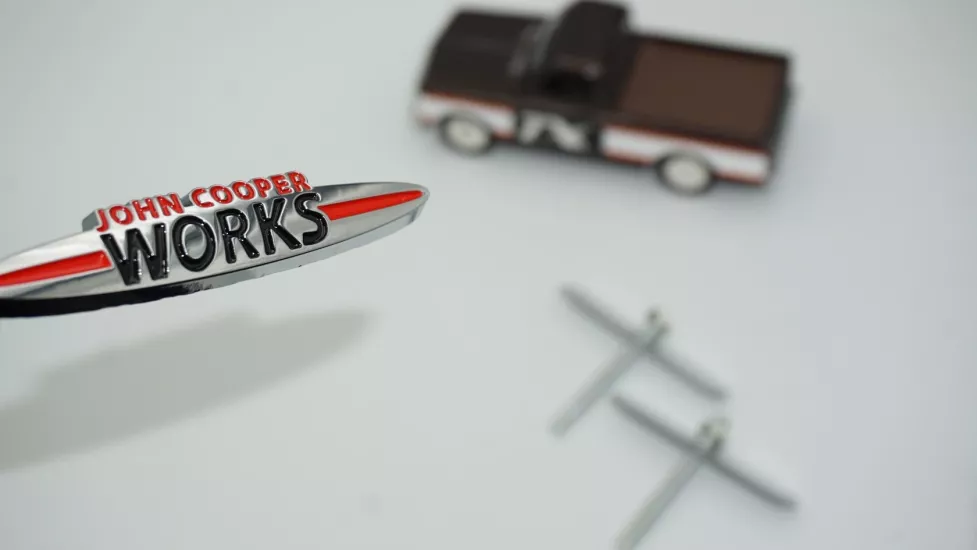 DK Tuning Mini John Cooper Works Ön Panjur 9cm Metal Logo Arma