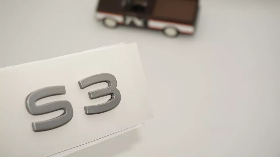 DK Tuning S3 2025+ Bagaj Gümüş Yazı Logo Arma Audi İle Uyumlu