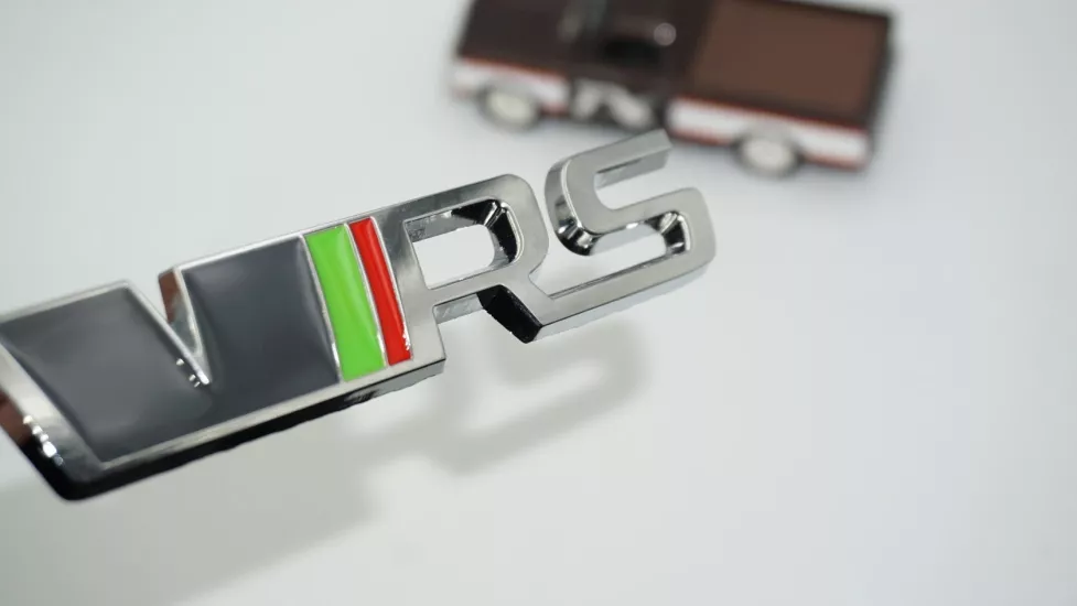 DK Tuning Skoda VRS Bagaj Gri Yeşil Krom Metal Logo Arma