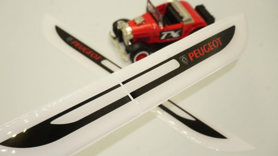 Peugeot RCZ Yan Çamurluk 3M 3D Damla Silikon Yeni Nesil Logo Amblem