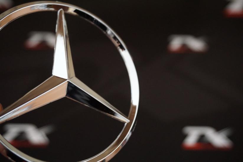 Mercedes Benz E Sınıfı Bagaj Krom ABS 3M Yıldızı