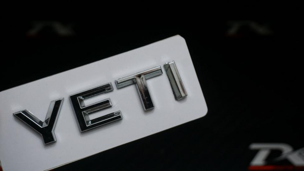 Skoda Yeti Bagaj 3M 3D Krom ABS Yazı Logo Amblem