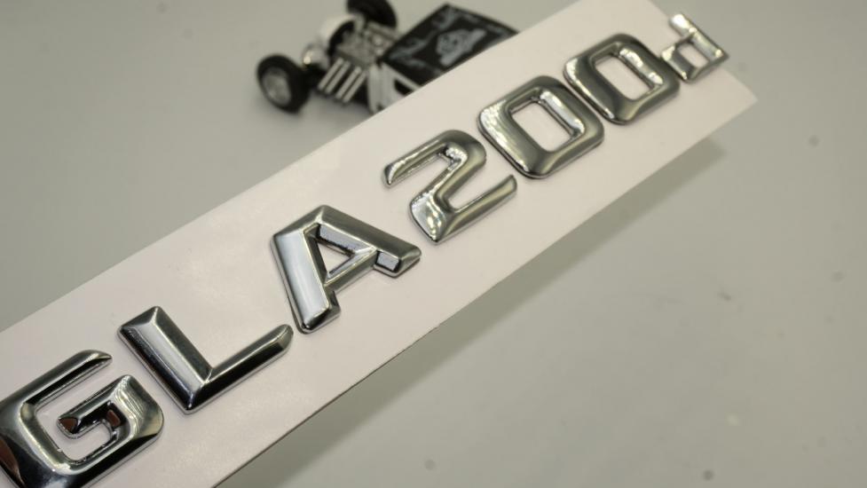 Benz GLA 200d Bagaj Krom Metal 3M 3D Yazı Logo