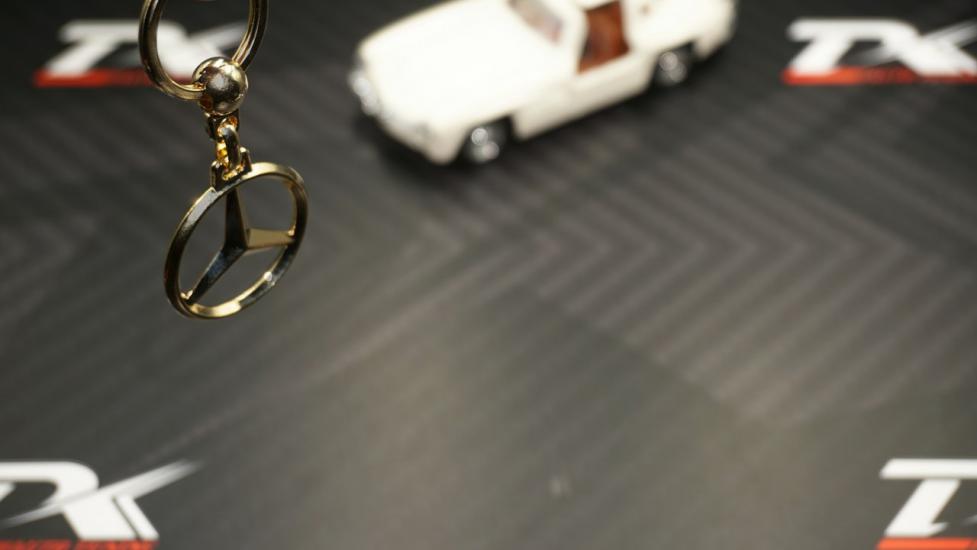 Mercedes Benz Yıldız Logo Çift Yön Gold Metal Stil Anahtarlık