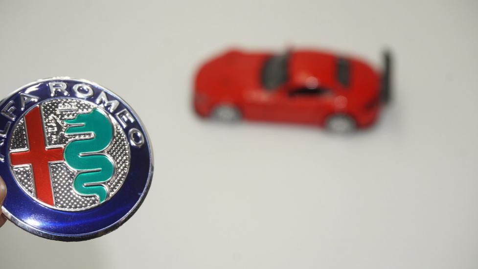 Alfa Romeo Direksiyon Göbeği Logo 40mm