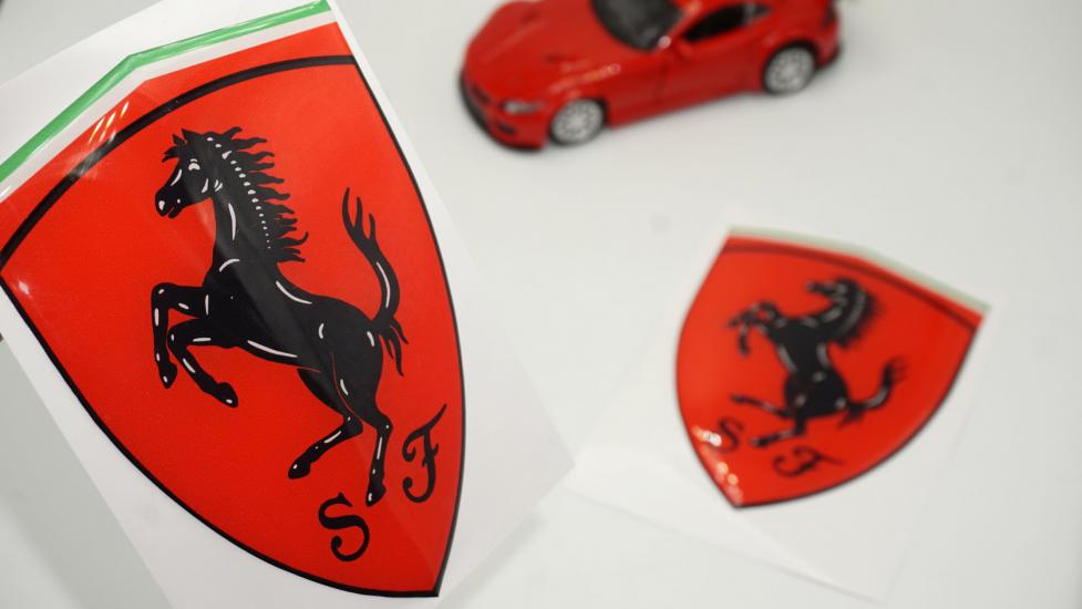 Ferrari Scuderia Çamurluk Yanı 3M 3D Damla Desen Logo Seti