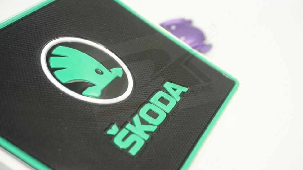 Skoda Torpido Üstü Telefon Silikon Kaymaz Ped