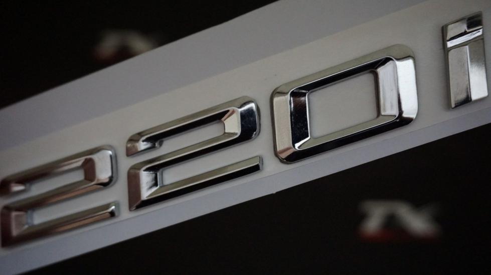 Bmw 220İ Bagaj Krom Metal 3M 3D Yazı Logo