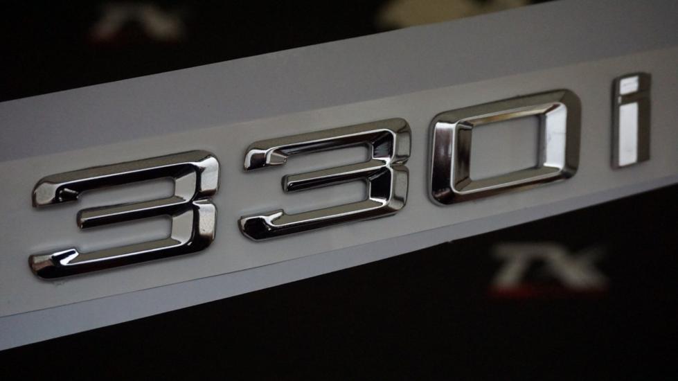 Bmw 330İ Bagaj Krom Metal 3M 3D Yazı Logo