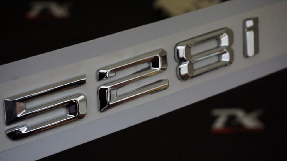 Bmw 528İ Bagaj Krom Metal 3M 3D Yazı Logo