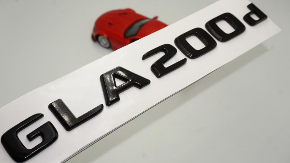 GLA 200d Bagaj Parlak Siyah ABS 3M 3D Yazı Logo