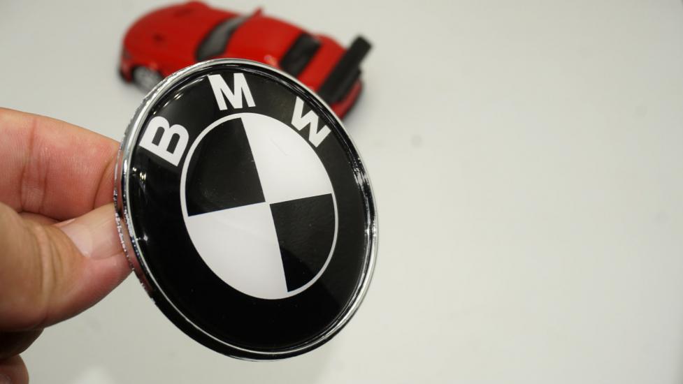 Bmw Ön Kaput Ve Bagaj Siyah Beyaz Logo Oem 82mm