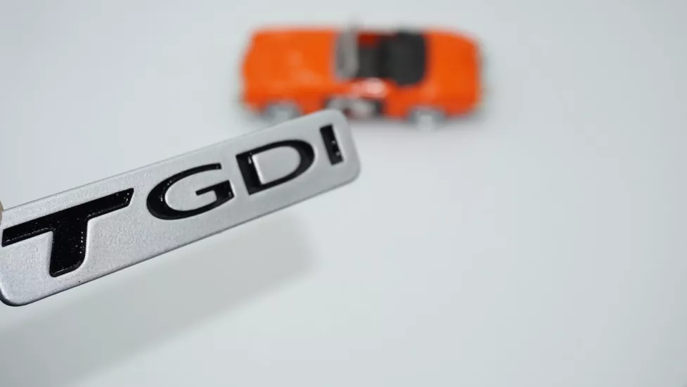 DK Tuning Kia TGDi 3M Gri Siyah Bagaj Logo Arma Amblem