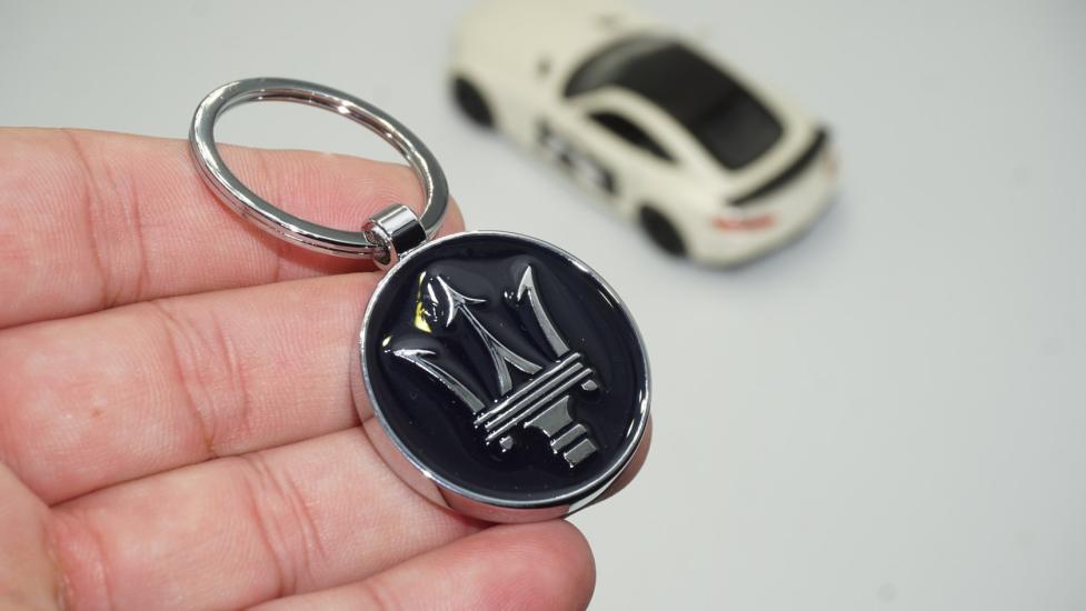 Maserati Logo Siyah Metal Çift Yön Anahtarlık Orjinal Ürün