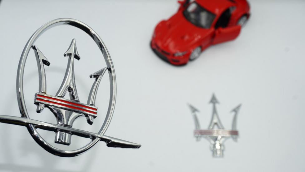 Maserati Ghibli Levante Gransport Quattroporte Krom Metal 3M 3D Rozet Amblem