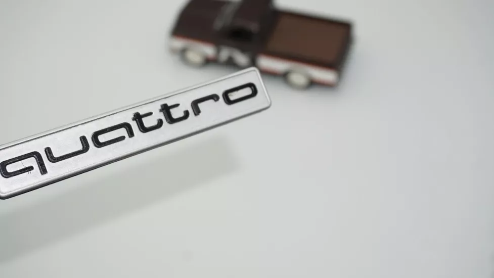 DK Tuning Quattro Gri Siyah Bagaj Logo Amblem Audi İle Uyumlu