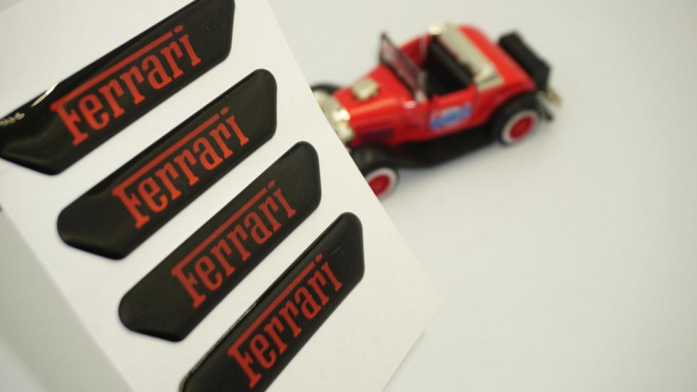Ferrari Logo Kapı Kenarı Koruma Metalize Damla Desen 3M Band