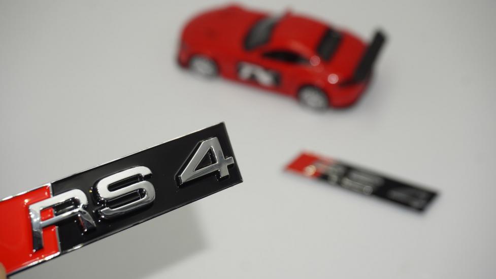 Audi RS4 Yeni Nesil Siyah Kırmızı 3D Ön Panjur Ve Bagaj Logo Seti Orjinal ürün