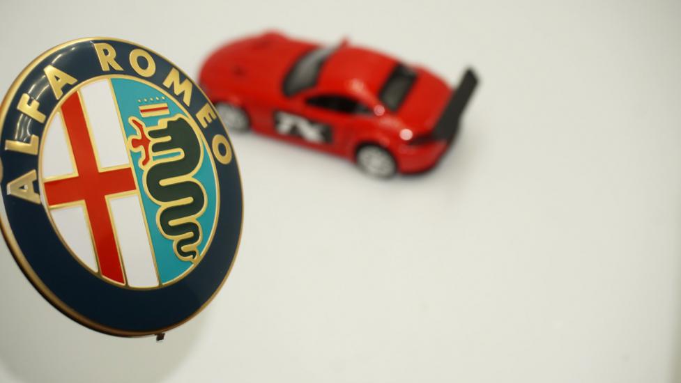 Alfa Romeo Ön Kaput Ve Bagaj Kapağı Logo 74mm