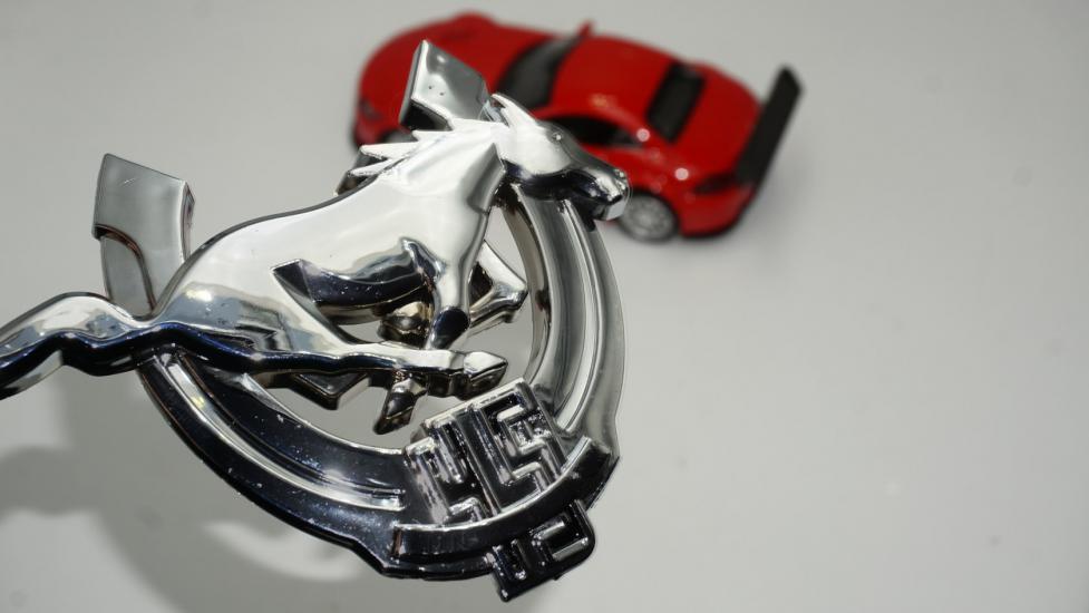 Ford Mustang 45.Yıl 2005 2009 3M 3D Krom ABS Logo Amblem