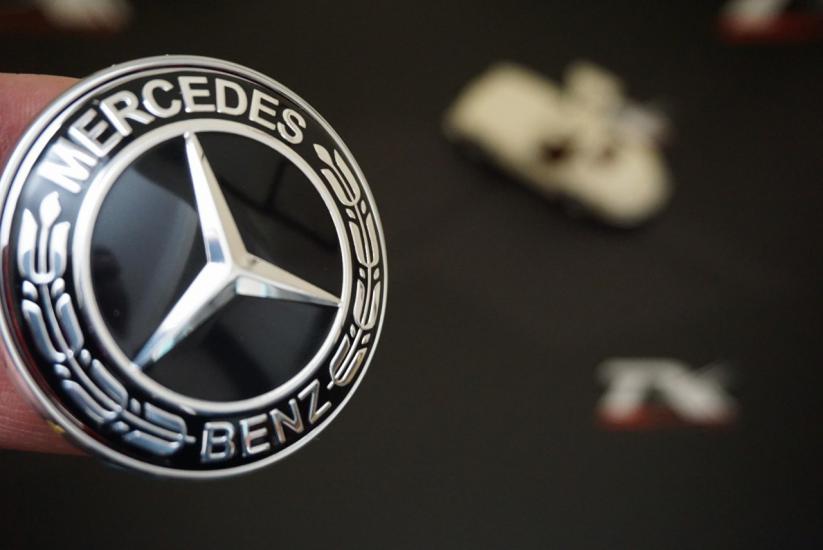 Mercedes Benz Ön Kaput Yıldız Rozet Arma 57mm